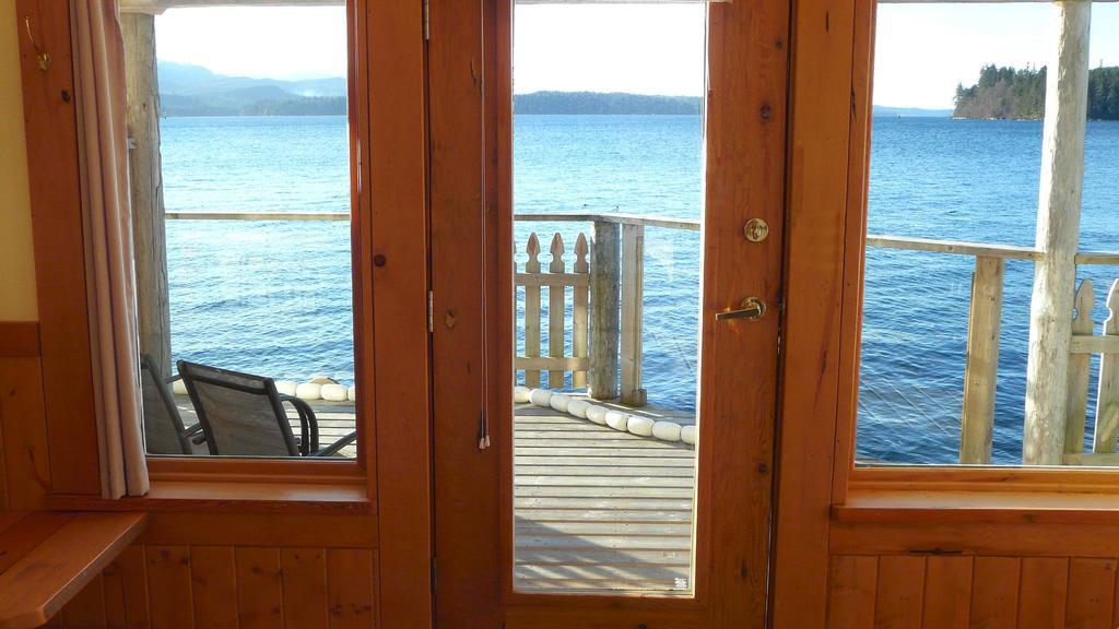 Seine Boat Inn Alert Bay Bilik gambar