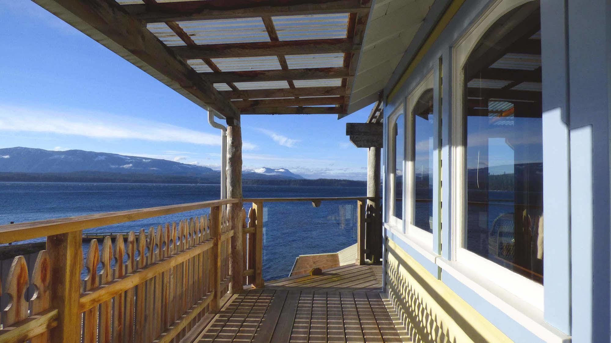 Seine Boat Inn Alert Bay Luaran gambar